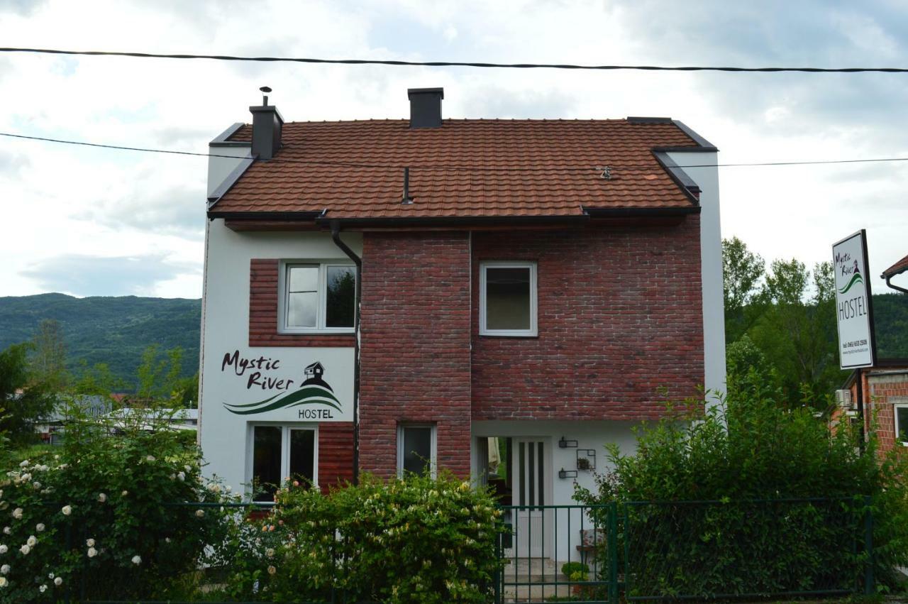 Mystic River Design Hostel Bajina Basta Luaran gambar